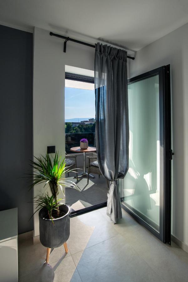 Rijeka Relax Apartment With Parking Eksteriør billede